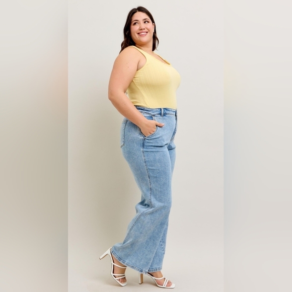 Judy Blue HR Retro Wide Fit Jeans Light Stone Washed Skewed Twisted Inseam NEW - Picture 7 of 16